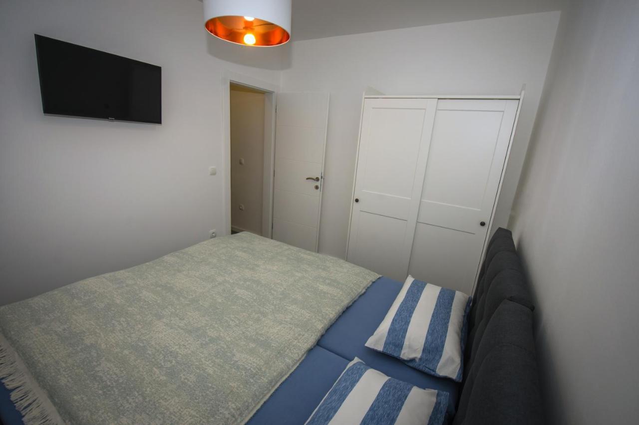 Deluxe 2 Bedroom Apartment With Sea View Baska Voda Luaran gambar
