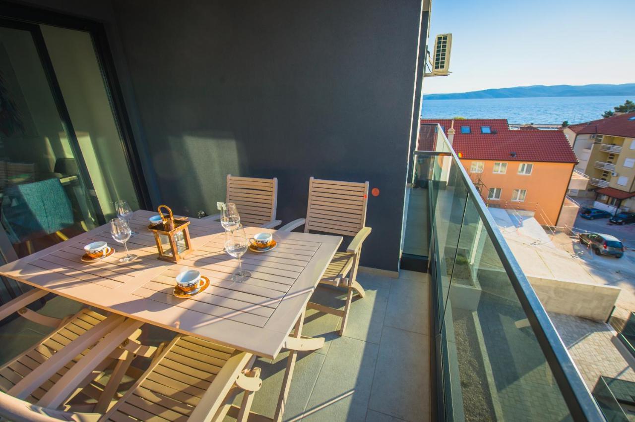 Deluxe 2 Bedroom Apartment With Sea View Baska Voda Luaran gambar