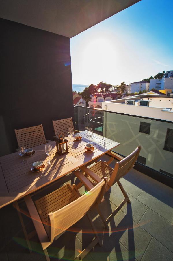 Deluxe 2 Bedroom Apartment With Sea View Baska Voda Luaran gambar
