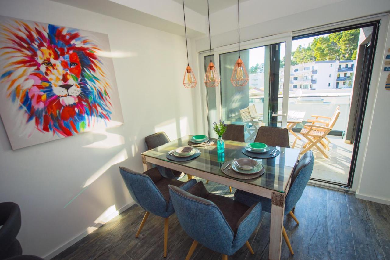Deluxe 2 Bedroom Apartment With Sea View Baska Voda Luaran gambar